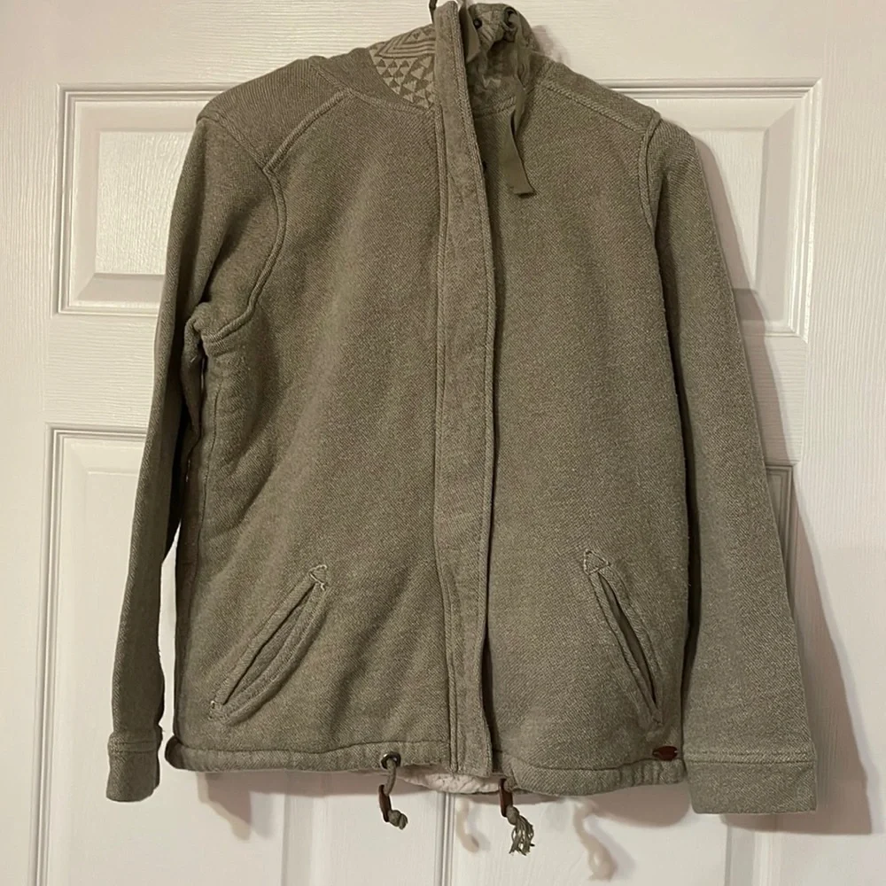 Beautiful Roxy Jacket Size L 🥰🥰 - Picture 1 of 5